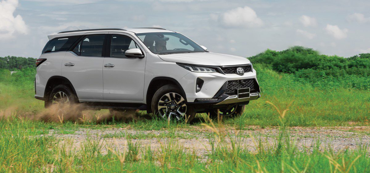 vận hành toyota fortuner